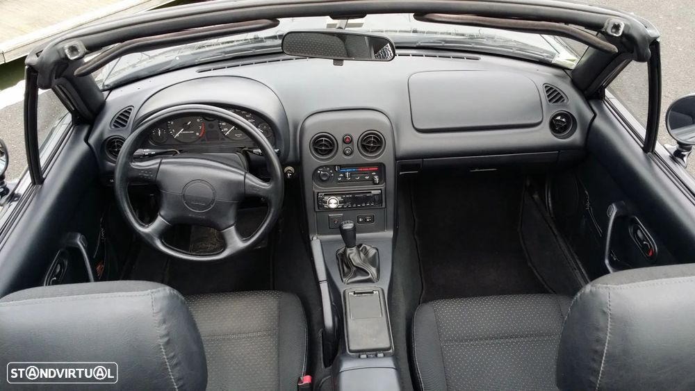 Mazda MX-5 1.6 - 11