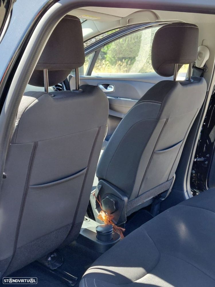 Renault Clio Sport Tourer 0.9 TCe Limited - 29