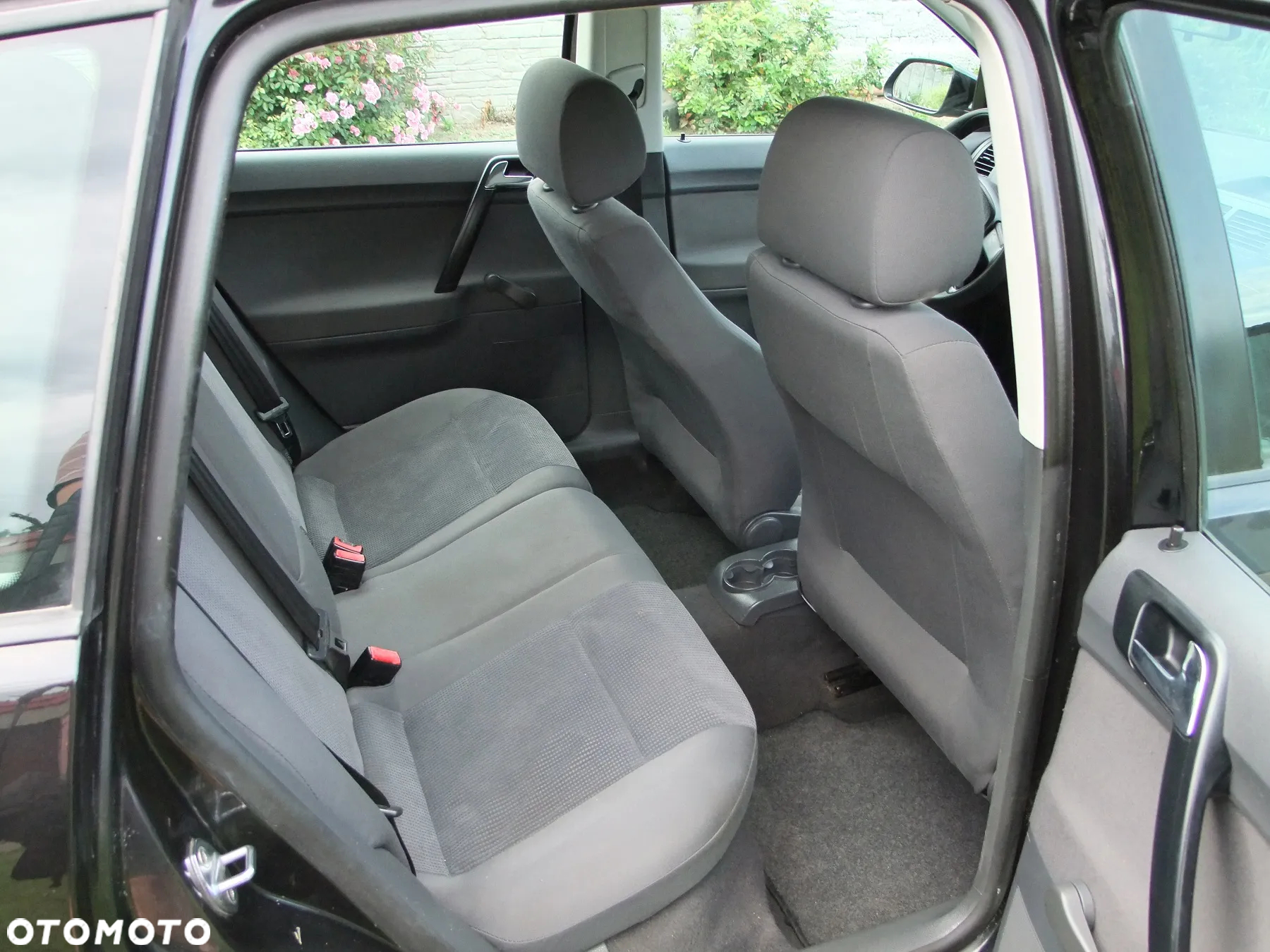 Volkswagen Polo 1.4 16V Comfortline - 10