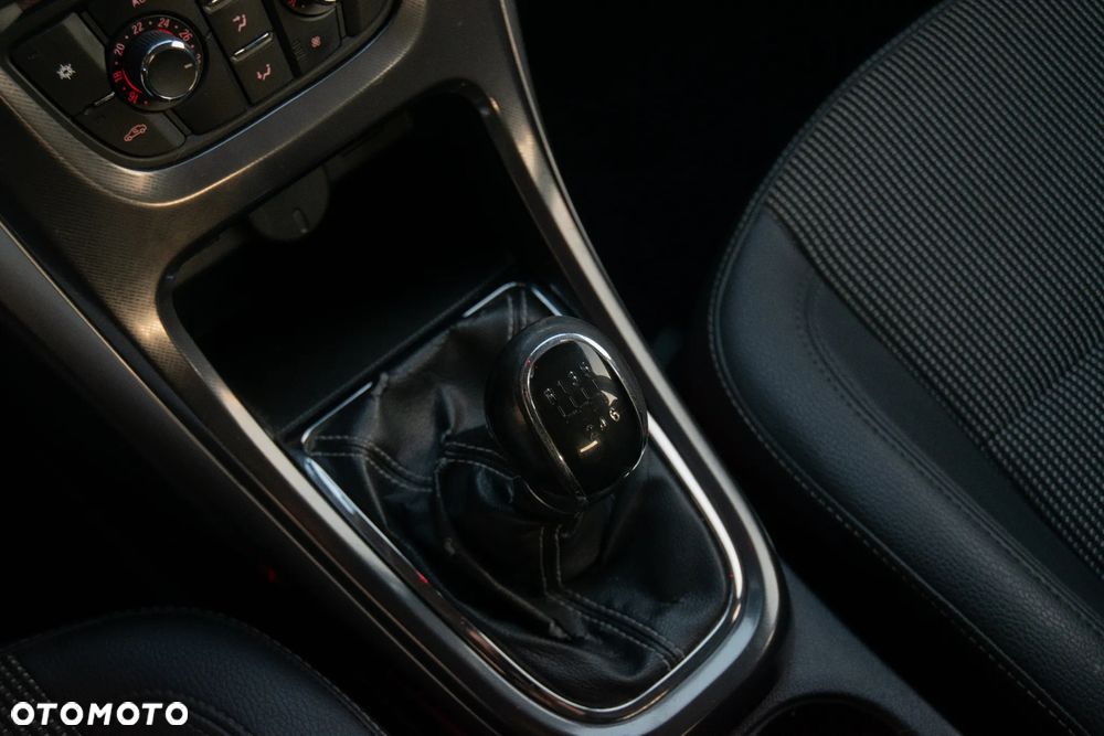 Opel Astra 1.7 CDTI - 16