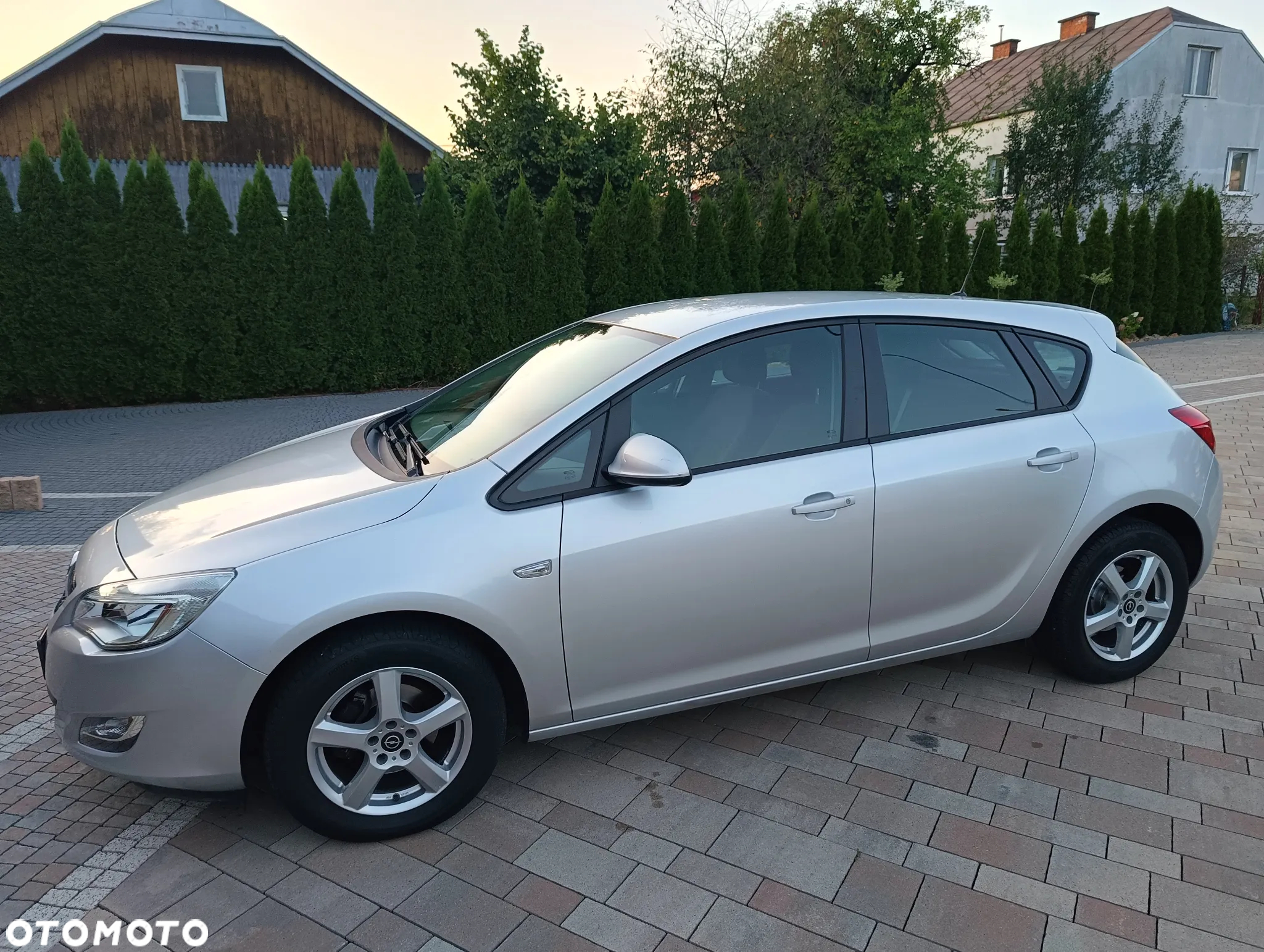 Opel Astra 1.6 Automatik Active - 9