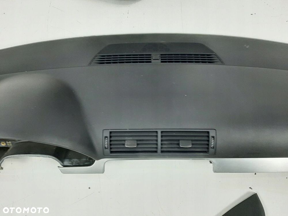 AUDI A4 B7 SEDAN S-LINE 07R DESKA KONSOLA ROZDZIELCZA PODUSZKA PASAZERA - 9