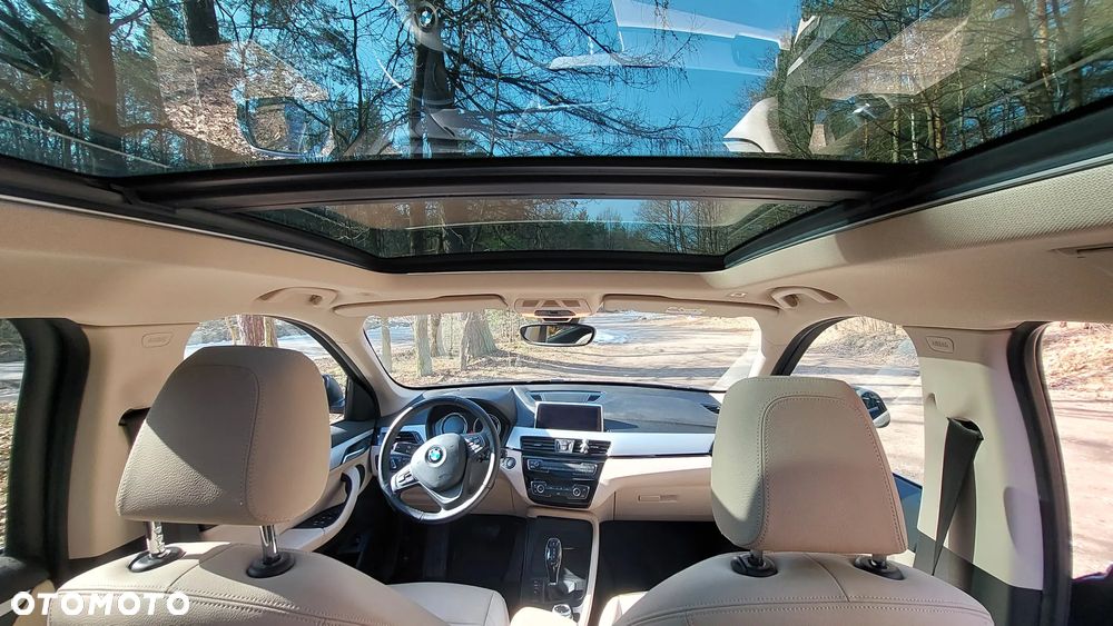 BMW X1 sDrive16d - 11