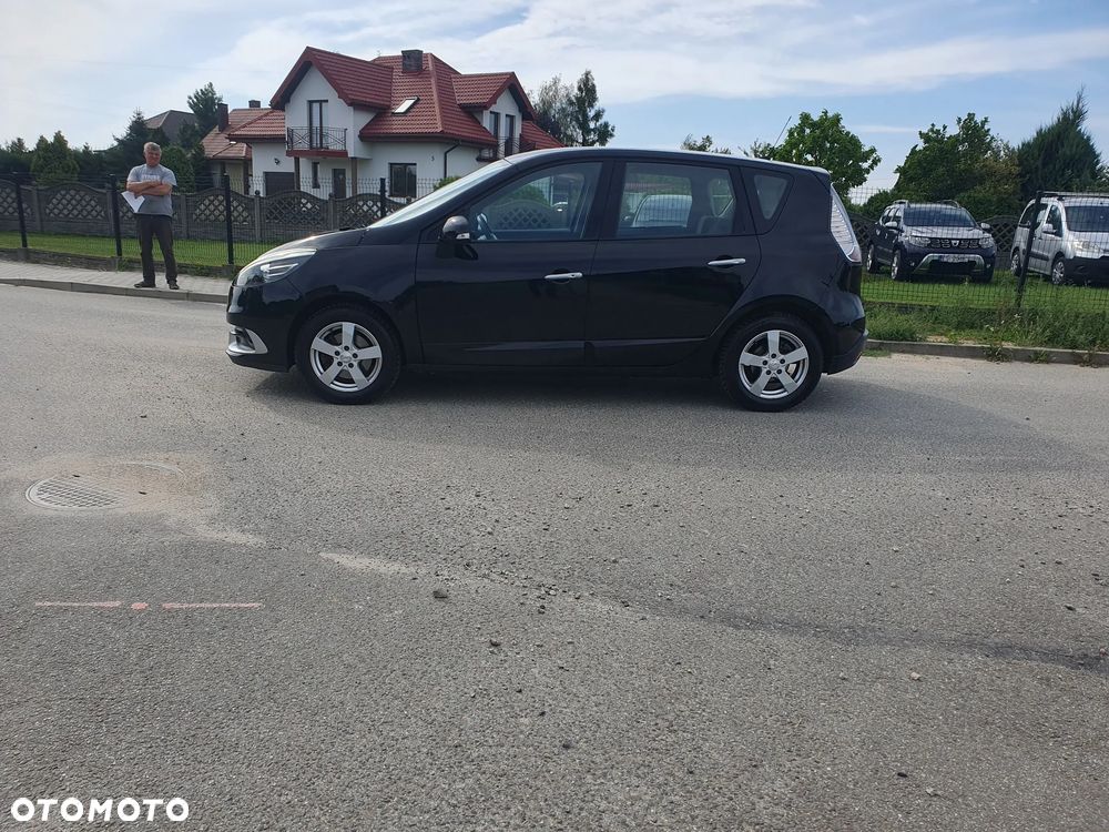 Renault Scenic 1.6 16V Limited - 12