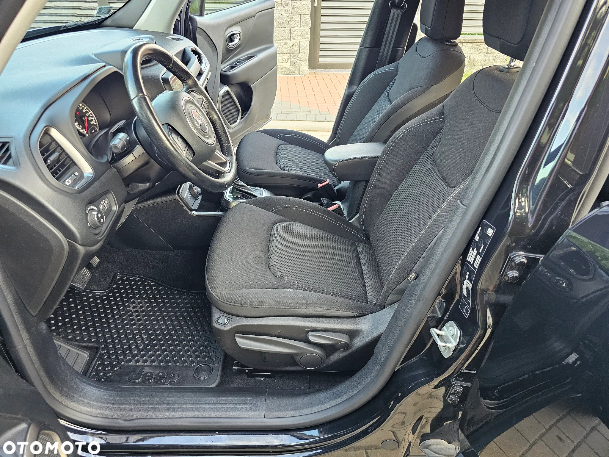 Jeep Renegade 1.3 GSE T4 Turbo Limited 4x4 S&S - 10