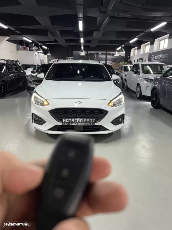 Ford Focus SW 1.5 TDCi EcoBlue ST-Line - 16
