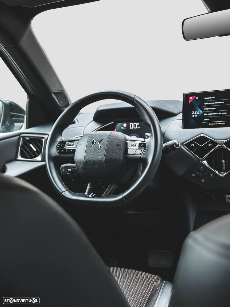 DS DS3 Crossback PureTech 130 Aut. PERFORMANCE LINE - 31