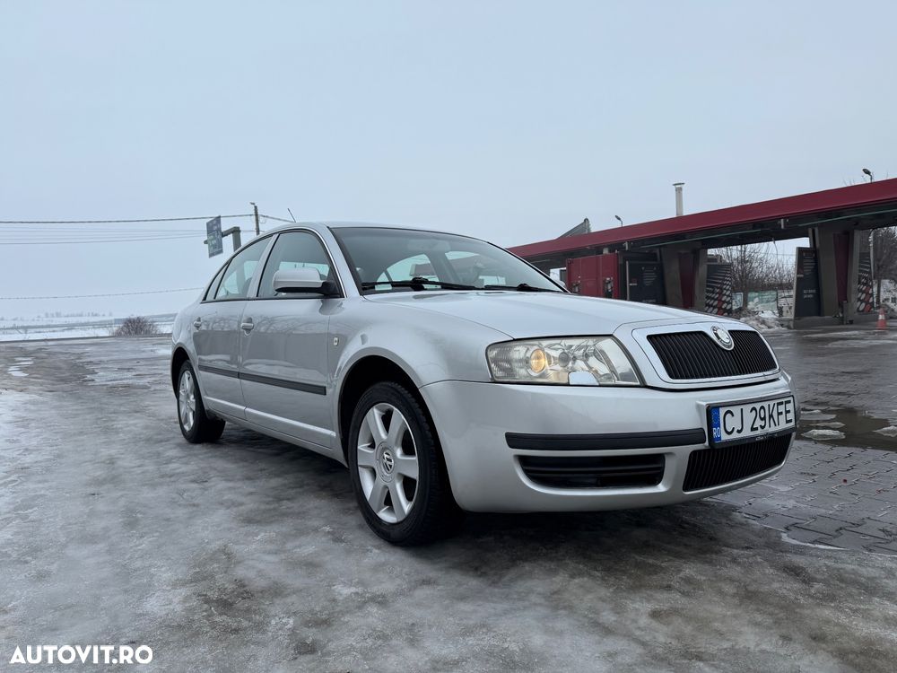 Skoda Superb 1,9 TDI Elegance - 28