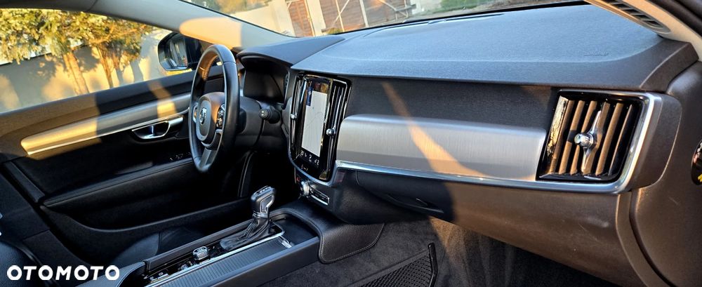 Volvo V90 D4 Geartronic Momentum Pro - 14