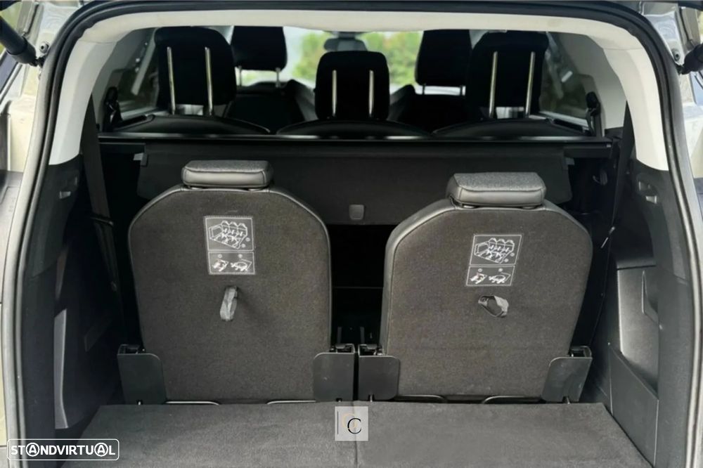Peugeot 5008 1.2 PureTech Allure EAT6 - 13