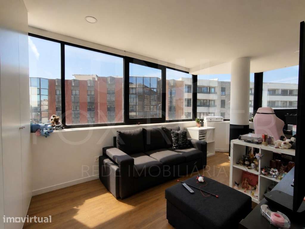 Apartamento T2 no Centro de Valença com Excelente Localização - Grande imagem: 5/13
