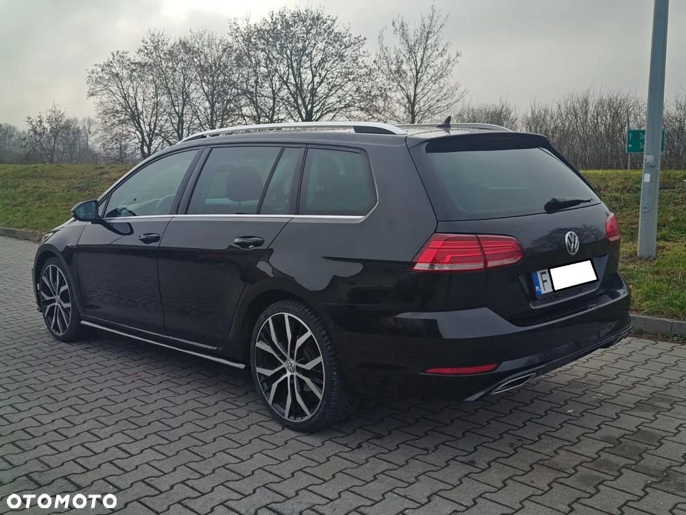 Volkswagen Golf 2.0 TDI R-Line DSG - 6
