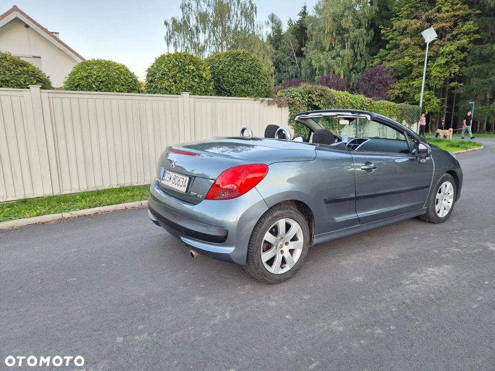 Peugeot 207 CC - 3