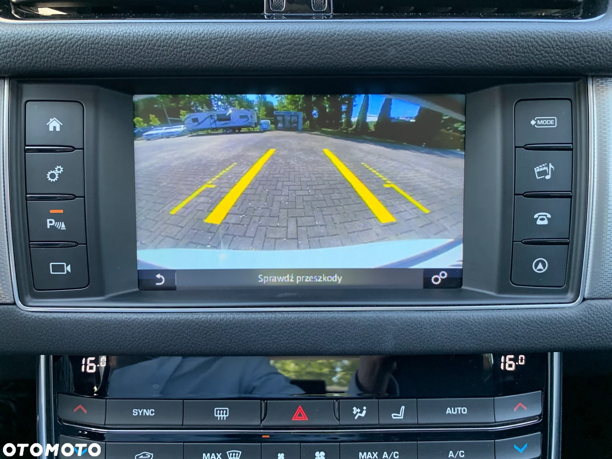 Jaguar XF 2.0 i4D Prestige - 9