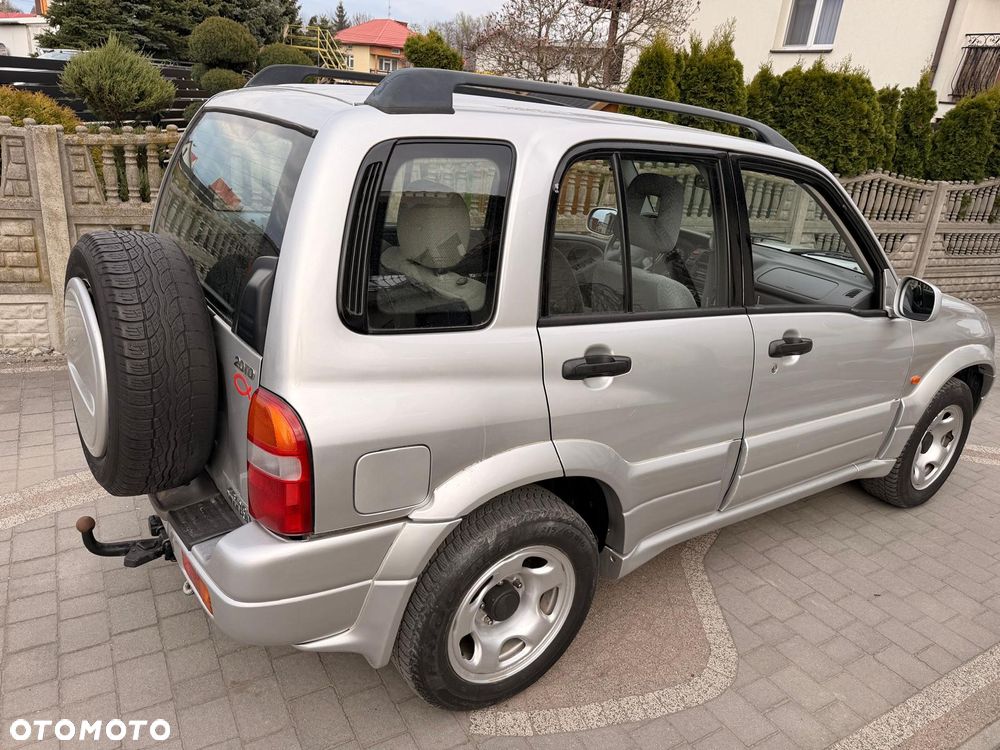 Suzuki Grand Vitara 2.0 TD Limited - 3