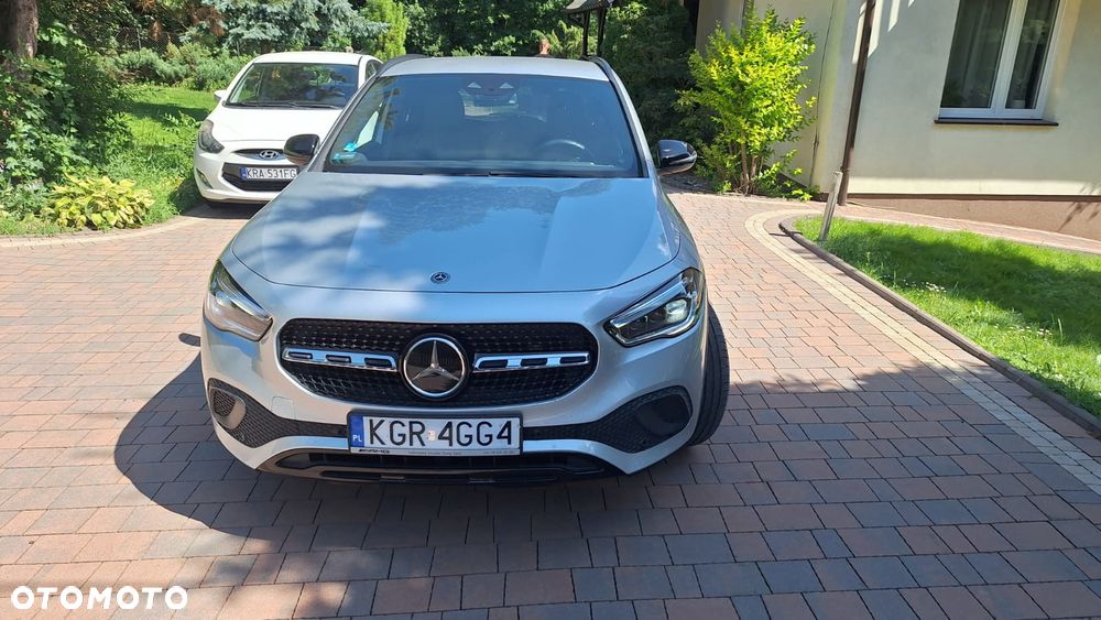 Mercedes-Benz GLA 250 4-Matic AMG Line - 18