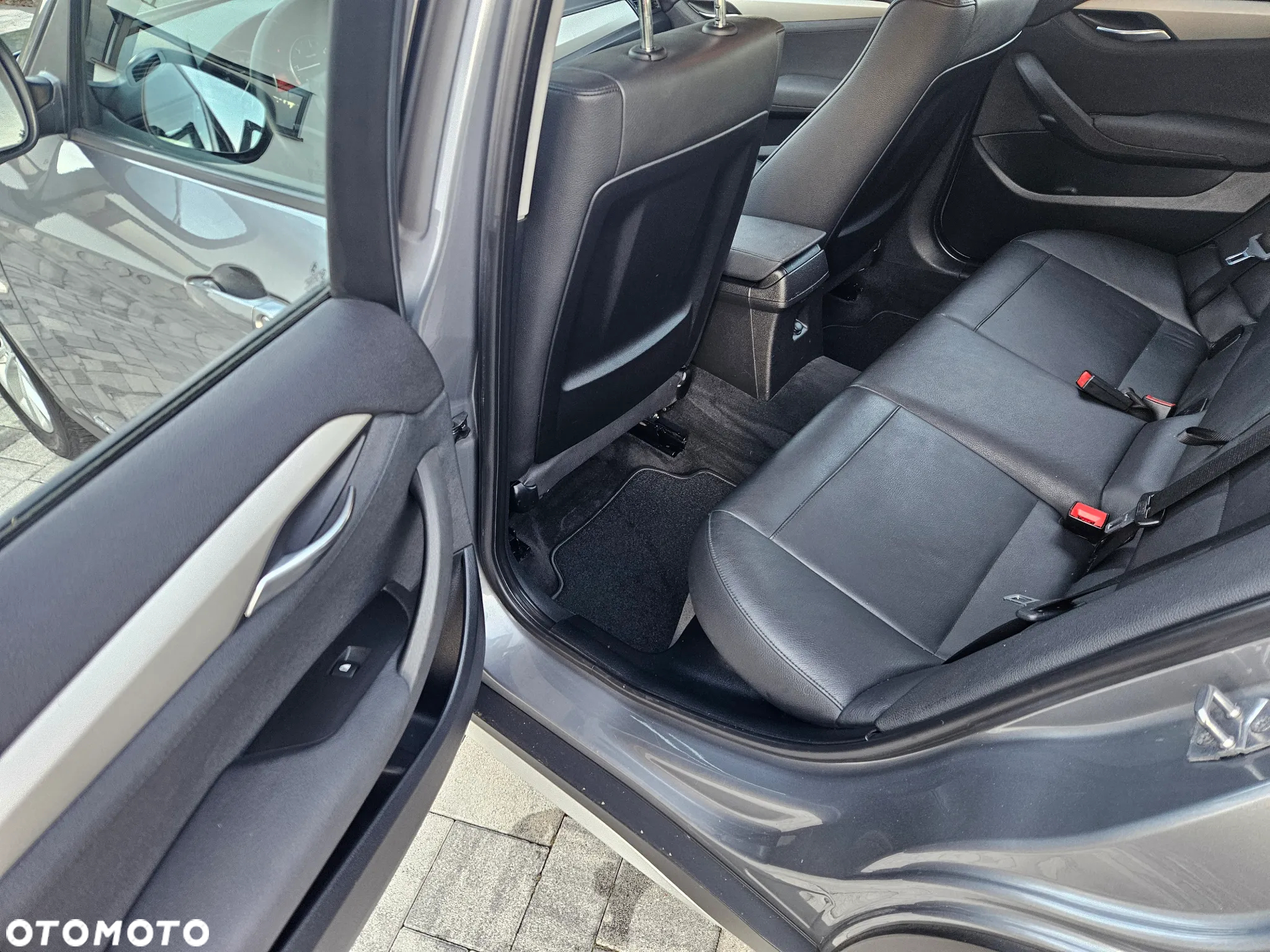 BMW X1 sDrive18d - 16