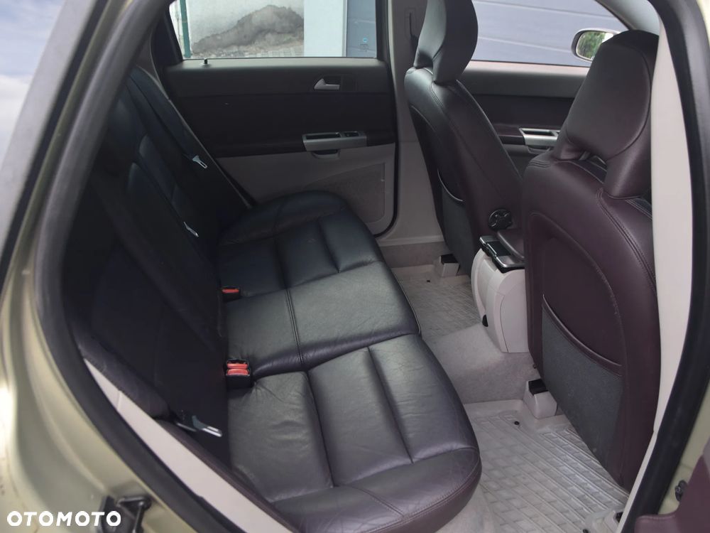 Volvo V50 1.8 - 7