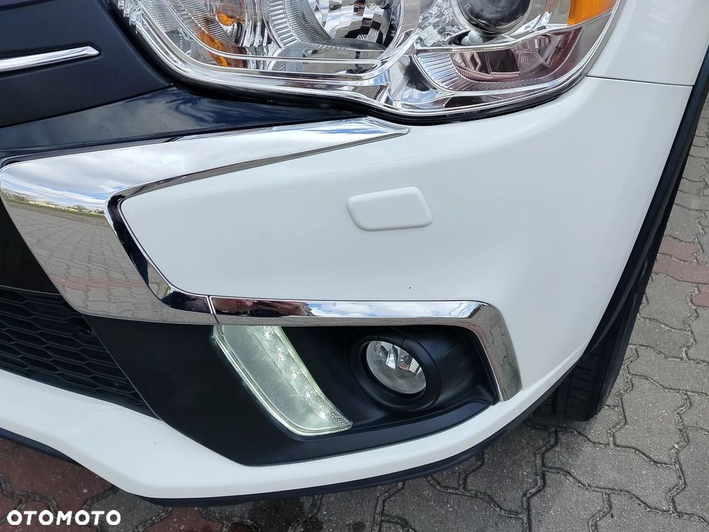 Mitsubishi ASX 1.6 Black Edition - 6