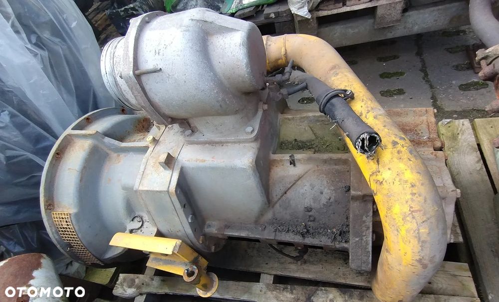 Stopień Śrubowy Kompersor Srubowy Blok Śrubowy ATLAS COPCO OIS - 3