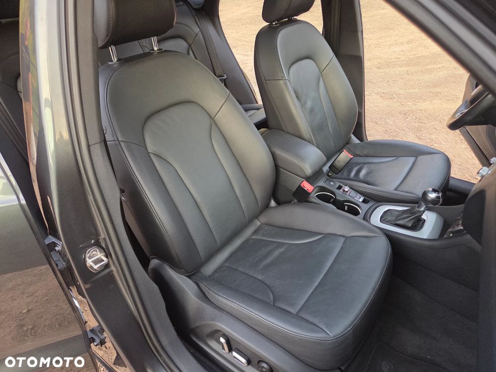 Audi Q3 40 TFSI Quattro S-Line S tronic - 22