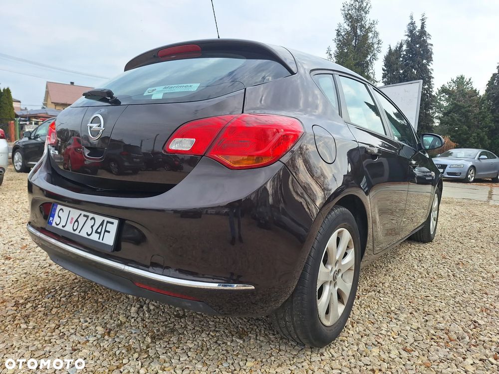Opel Astra 1.6 Enjoy - 9
