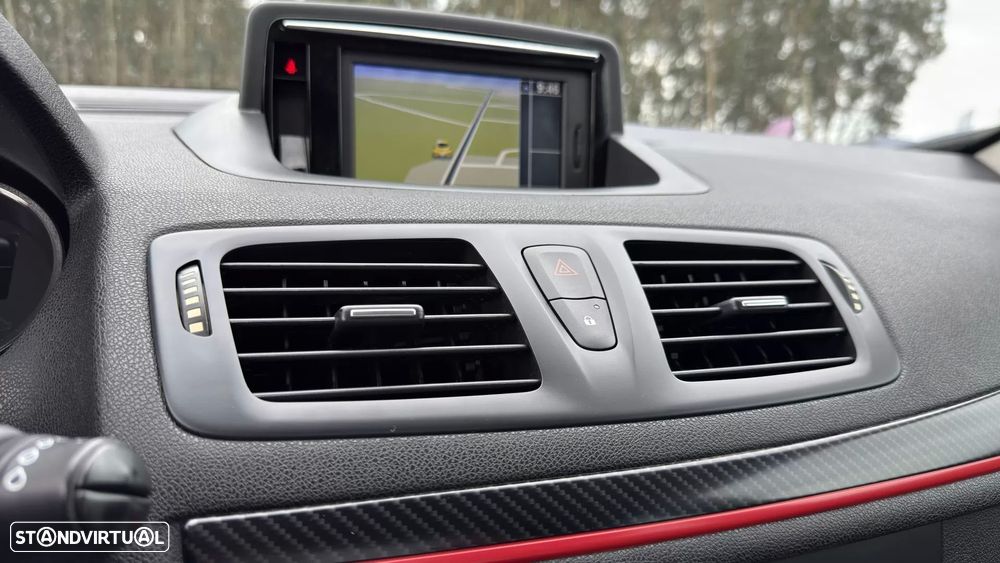 Renault Mégane Sport Tourer 1.5 dCi GT Line SS - 28