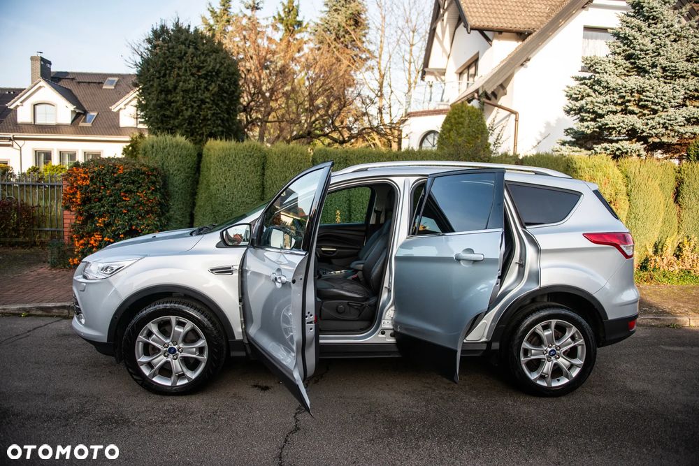 Ford Kuga 2.0 TDCi 4x4 Titanium - 10