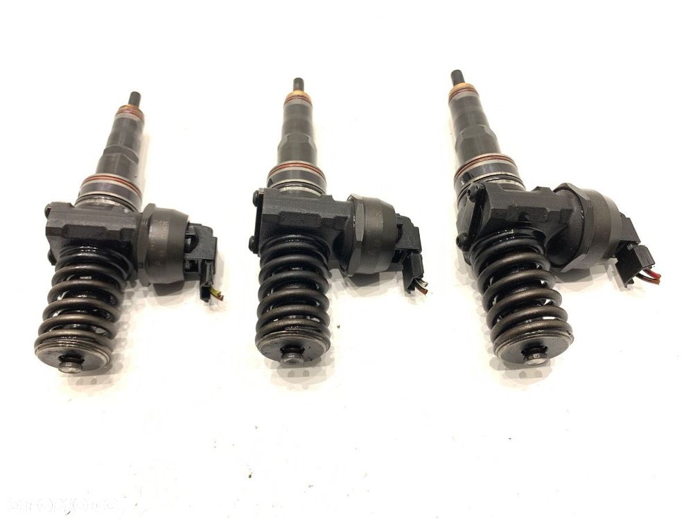 WTRYSKIWACZE KOMPLET  VW POLO (9N_, 9A_) 2001 - 2014 1.4 TDI 55 kW [75 KM] olej napędowy 2001 - - 3