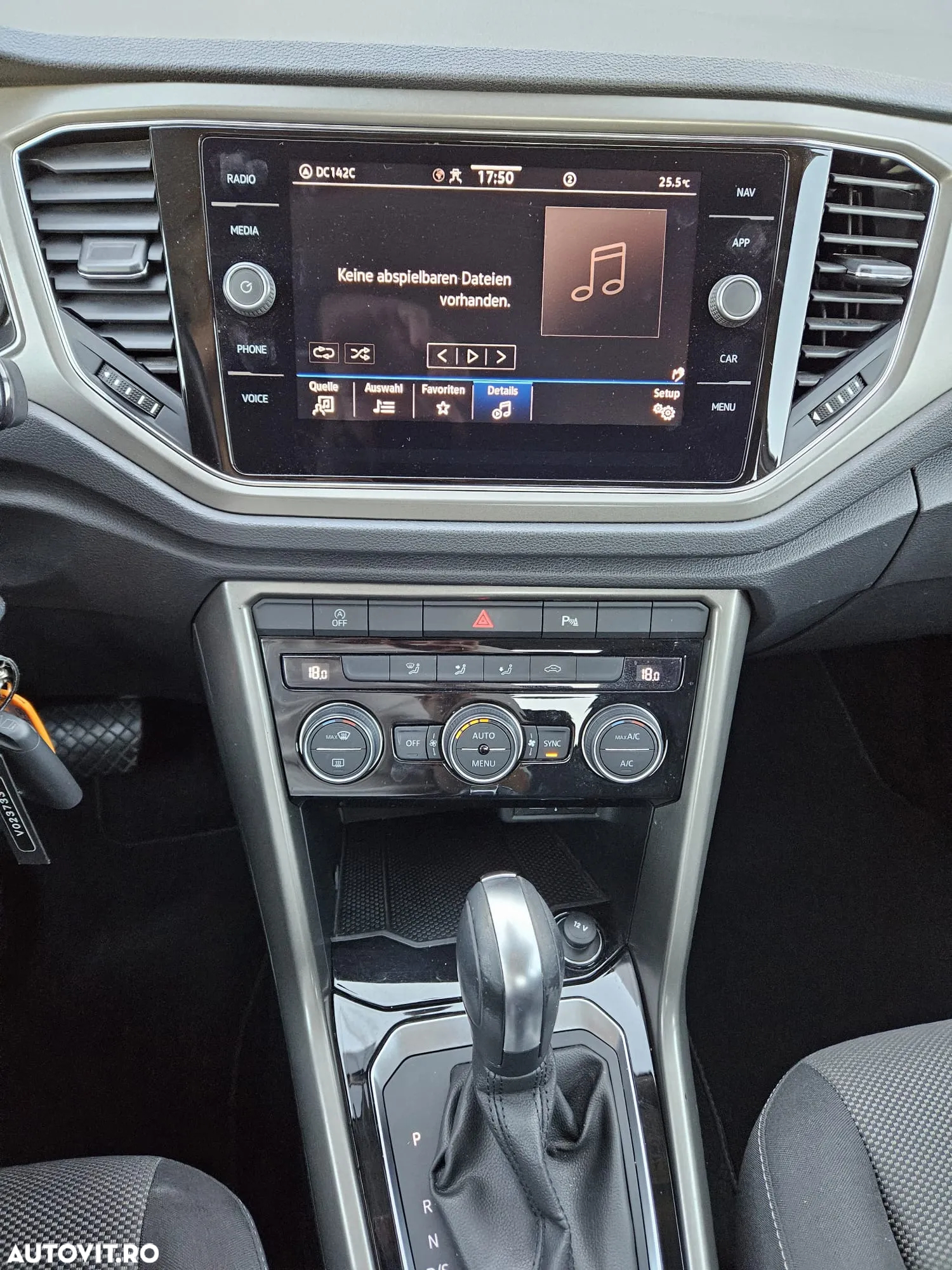 Volkswagen T-ROC 2.0 TDI DSG Style - 12