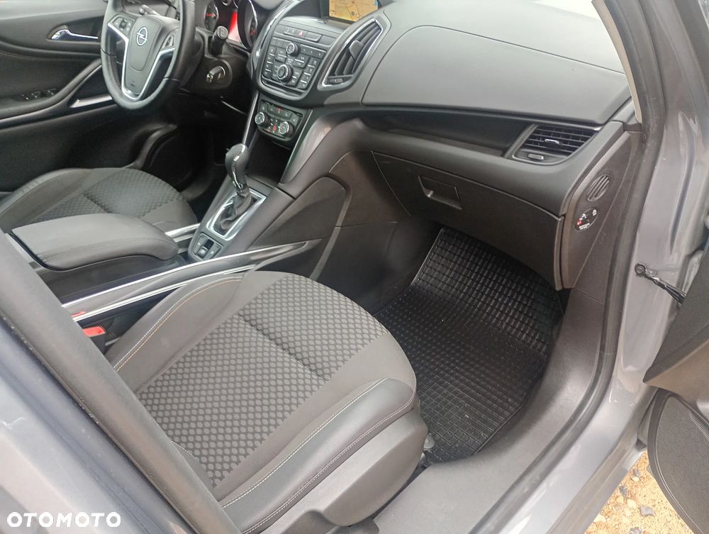 Opel Zafira Tourer 1.4 Turbo Automatik Business Edition - 26