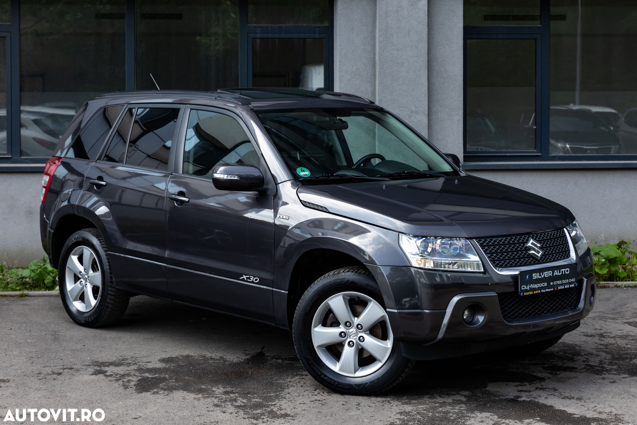 Suzuki Grand Vitara 1.9 DDiS Comfort - 11