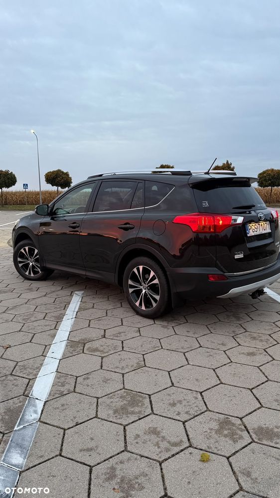 Toyota RAV4 - 4