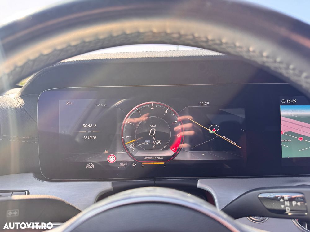 Mercedes-Benz CLS 450 4MATIC 9G-TRONIC AMG Line - 17