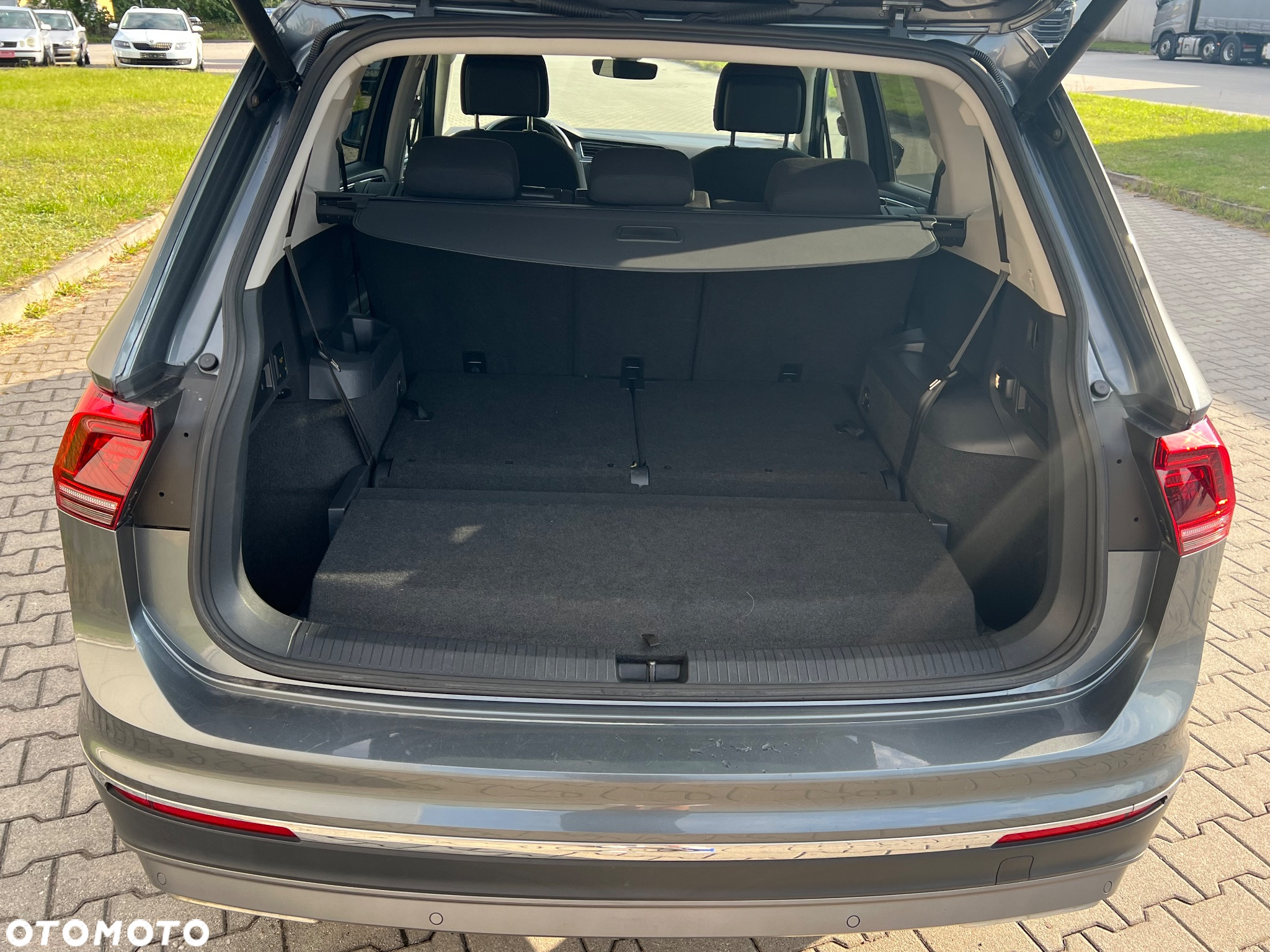 Volkswagen Tiguan - 20