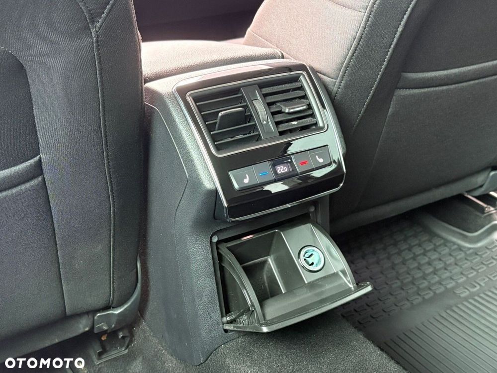 Skoda Superb 2.0 TDI SCR Style DSG - 18