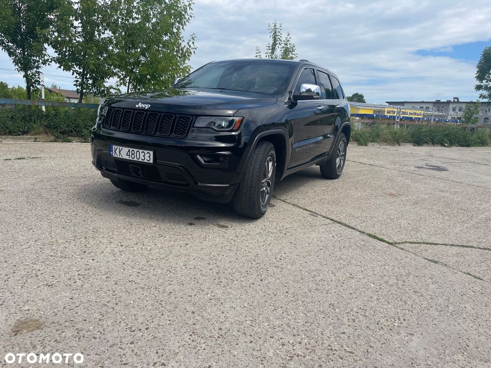 Jeep Grand Cherokee - 39