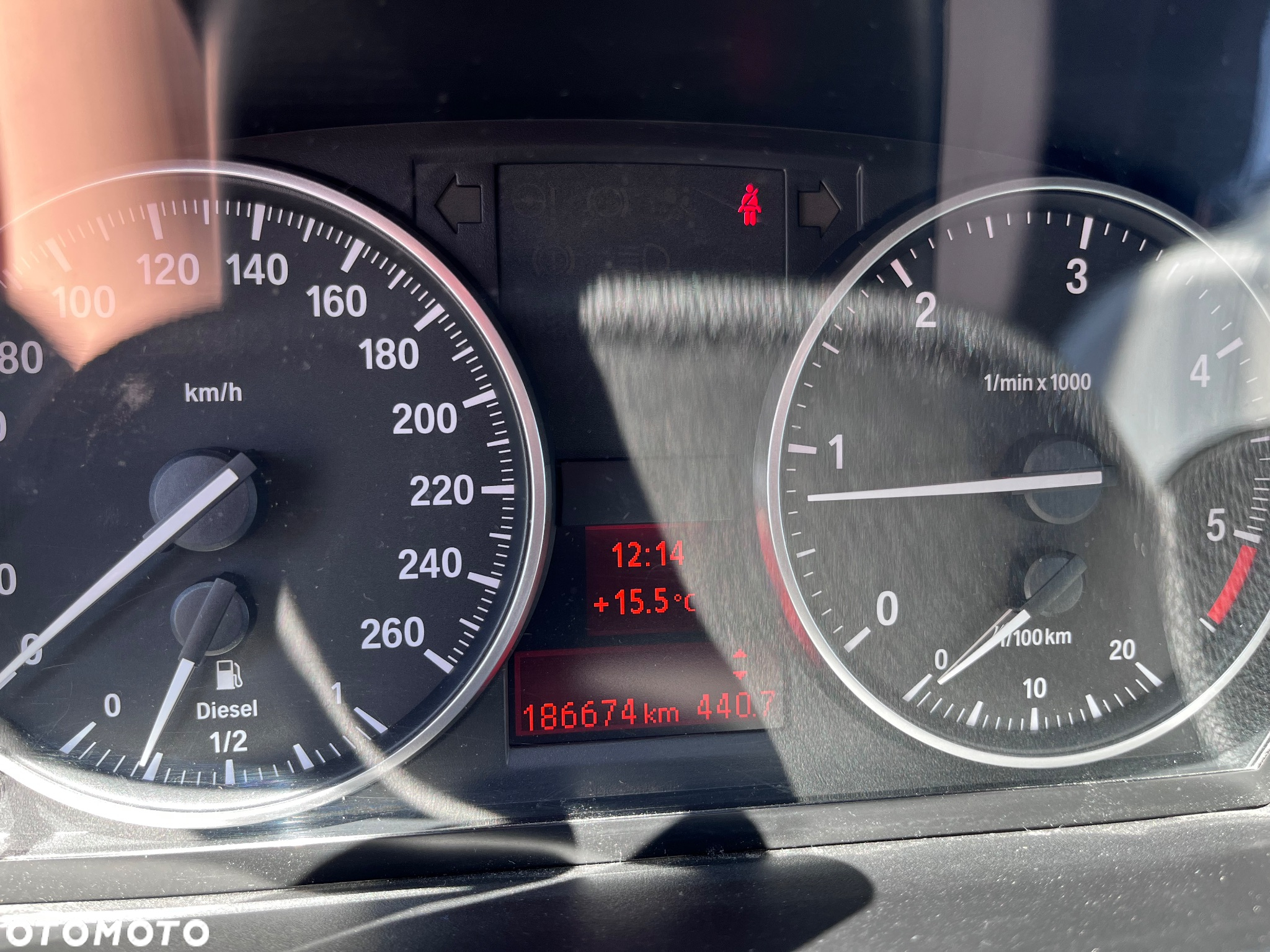 BMW Seria 3 318d Touring - 32