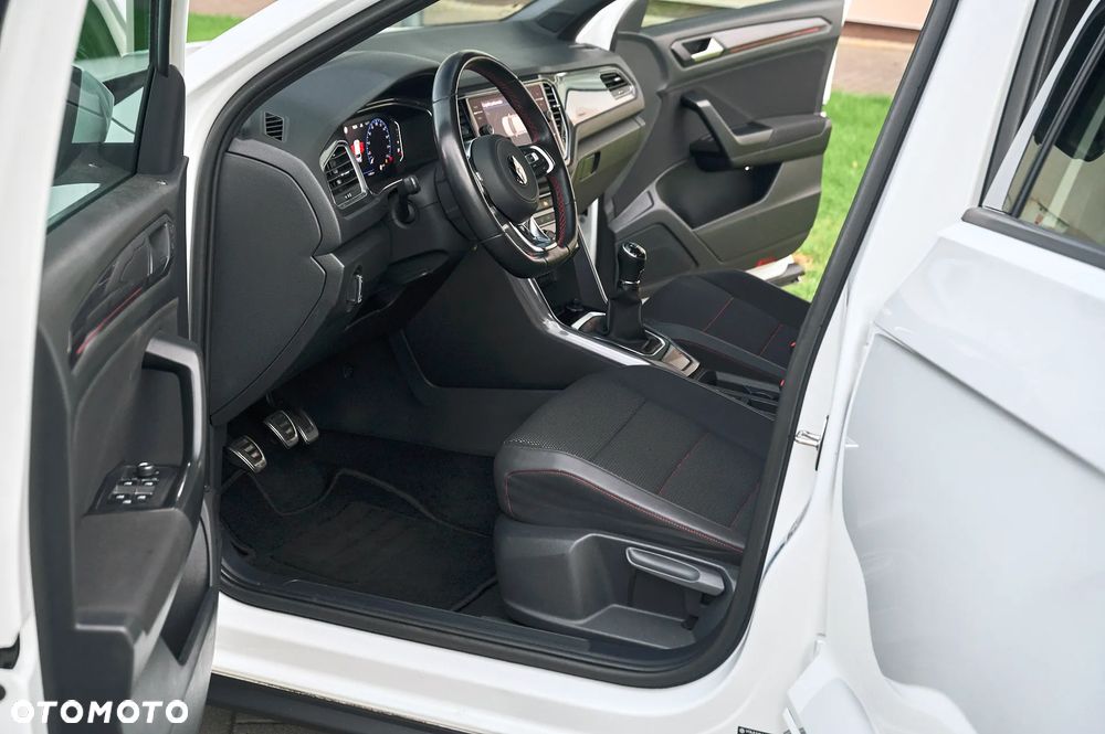 Volkswagen T-Roc 1.5 TSI OPF R-Line - 19