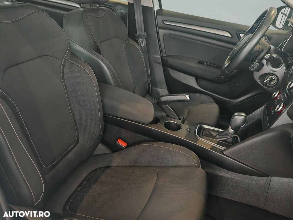 Renault Megane TCE 140 EDC Techno - 12