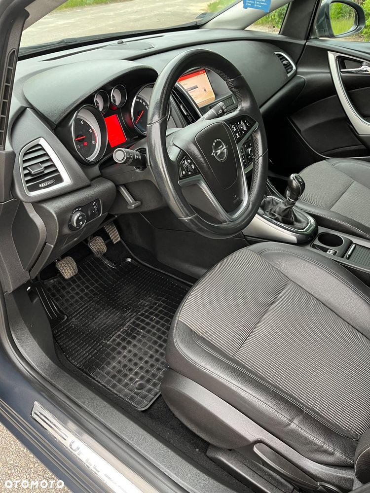 Opel Astra 2.0 CDTI DPF SportsTourer Edition - 19