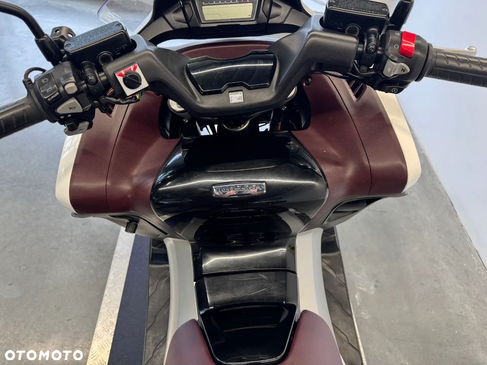 Honda NC - 29