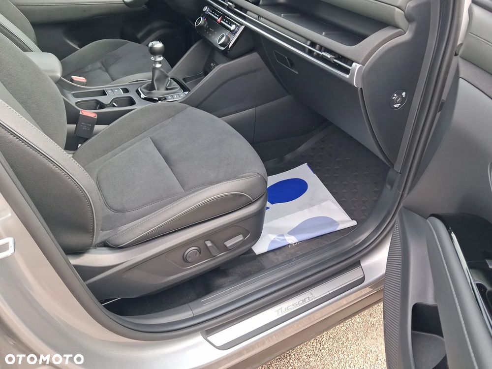 Hyundai Tucson 1.6 T-GDi 20th Anniversary 2WD - 26