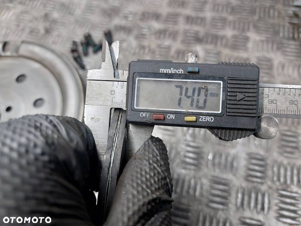 KOŁO DWUMASOWE + TARCZA + DOCISK + ŁOŻYSKO OPOROWE SEAT LEON II 1.9 TDI - 10