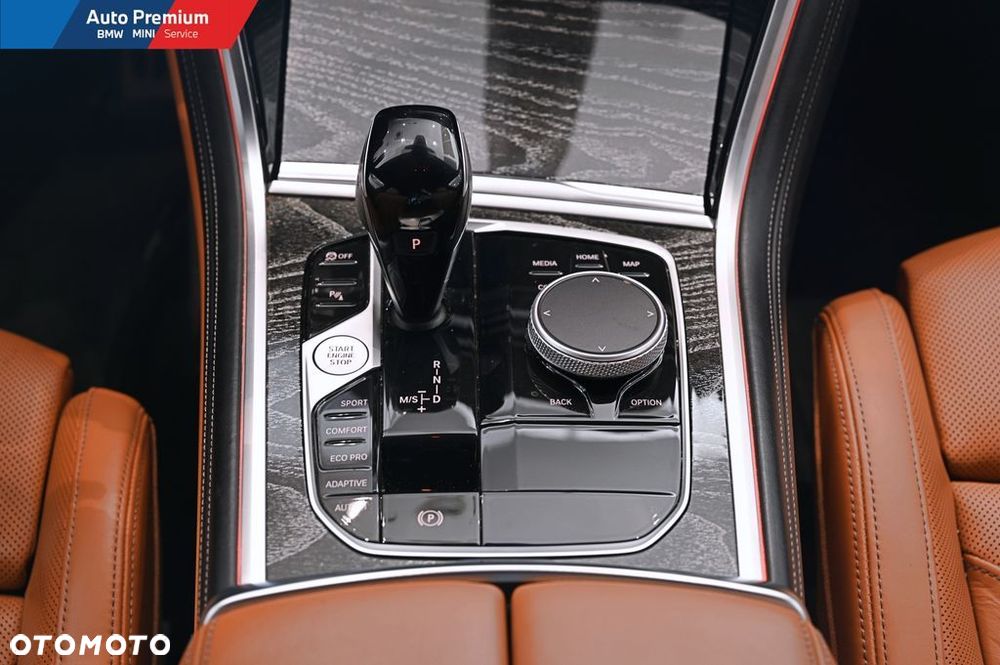 BMW Seria 8 840d xDrive mHEV - 17