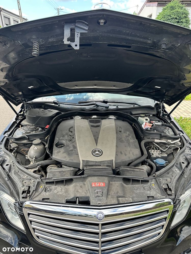 Mercedes-Benz Klasa E 350 CDI BlueEff Avantgarde - 17