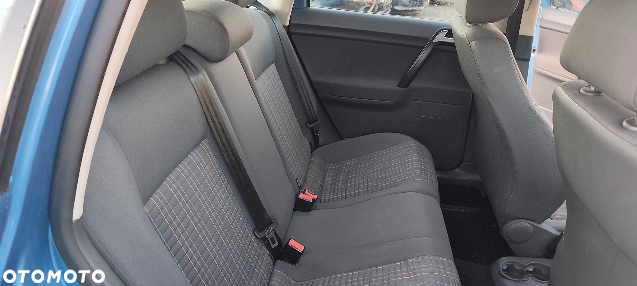 Volkswagen Polo 1.4 16V Trendline - 14