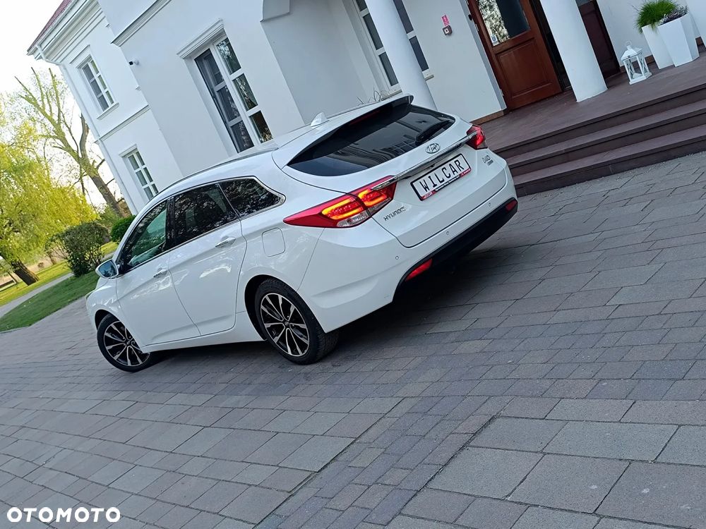 Hyundai i40 Kombi blue 1.7 CRDi DCT Style - 39