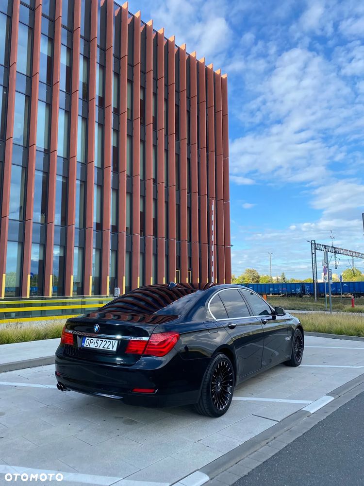 BMW Seria 7 - 7