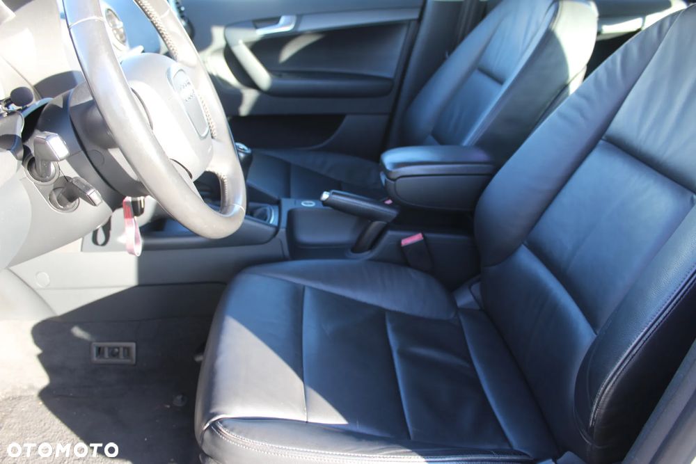 Audi A3 Sportback - 9